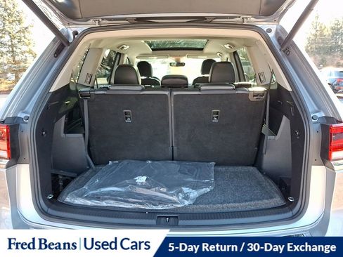 Certified 2022 Volkswagen Atlas SEL Premium image 31