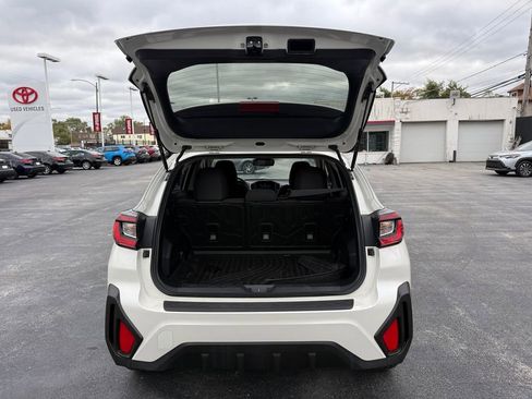 Used 2024 Subaru Crosstrek 2.0i Premium image 25