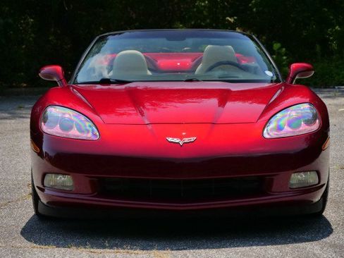 Used 2007 Chevrolet Corvette Convertible w/ Preferred Equipment Group RWD image 5