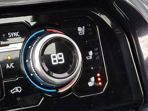 Used 2024 GMC Sierra 1500 Denali image 30