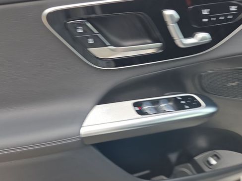 Certified 2026 Mercedes-Benz GLC 300 image 21