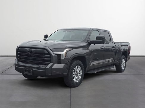 Used 2023 Toyota Tundra SR5 image 2