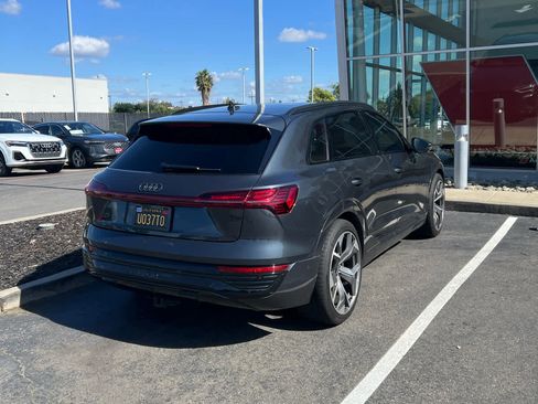 Used 2024 Audi Q8 e-tron Premium Plus w/ Premium Plus Package AWD/4WD image 5