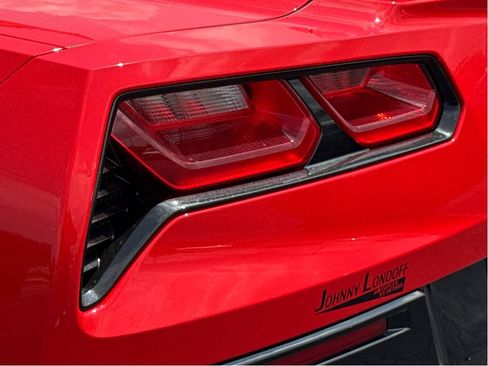 Used 2016 Chevrolet Corvette Stingray Convertible RWD image 6