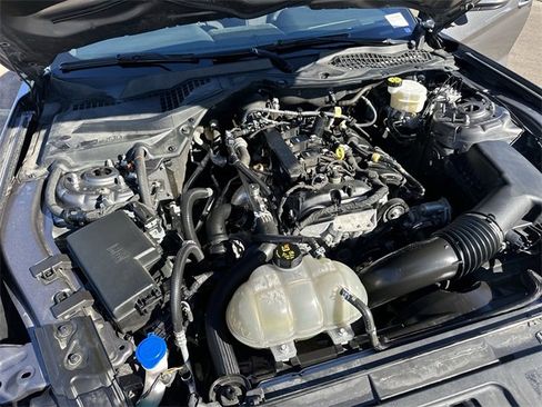 Used 2022 Ford Mustang Coupe image 21