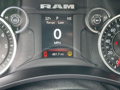 Used 2023 RAM 2500 Tradesman AWD/4WD image 31