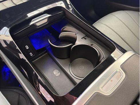 Used 2023 Mercedes-Benz EQE 350+ SUV image 13