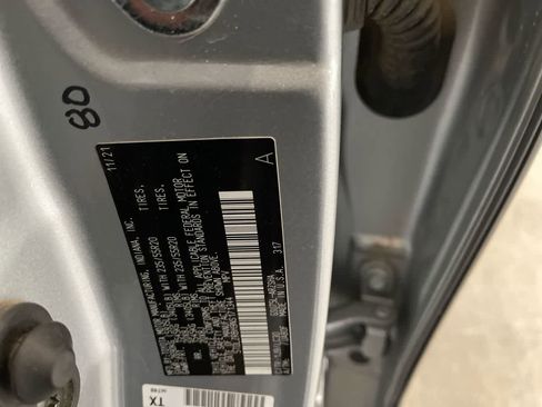 Used 2022 Toyota Highlander XSE image 29