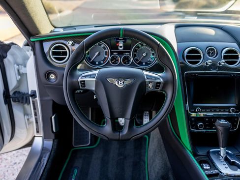 Used 2015 Bentley Continental GT3-R image 16