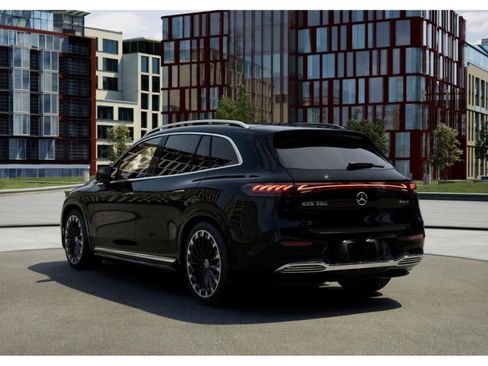 New 2026 Mercedes-Benz EQS 550 4MATIC SUV image 27