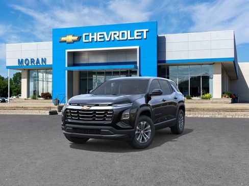 New 2026 Chevrolet Equinox LT w/ Convenience Package II AWD/4WD image 8