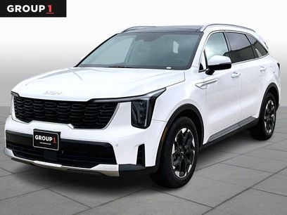 Used 2025 Kia Sorento S w/ Panoramic Sunroof Package