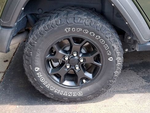 Used 2022 Jeep Wrangler Unlimited Sport AWD/4WD image 7