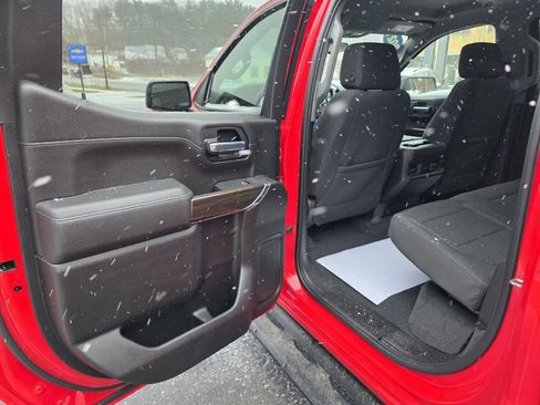 Used 2021 Chevrolet Silverado 1500 LT Trail Boss w/ Convenience Package II image 21