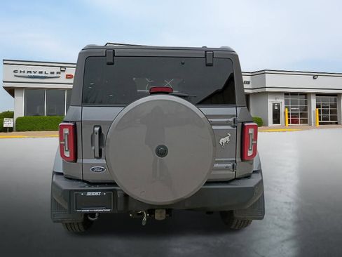 Used 2023 Ford Bronco Outer Banks image 4