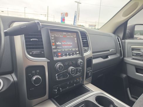 Used 2018 RAM 2500 Big Horn AWD/4WD image 25