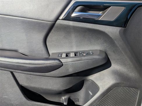 Used 2022 Mitsubishi Outlander SE image 26