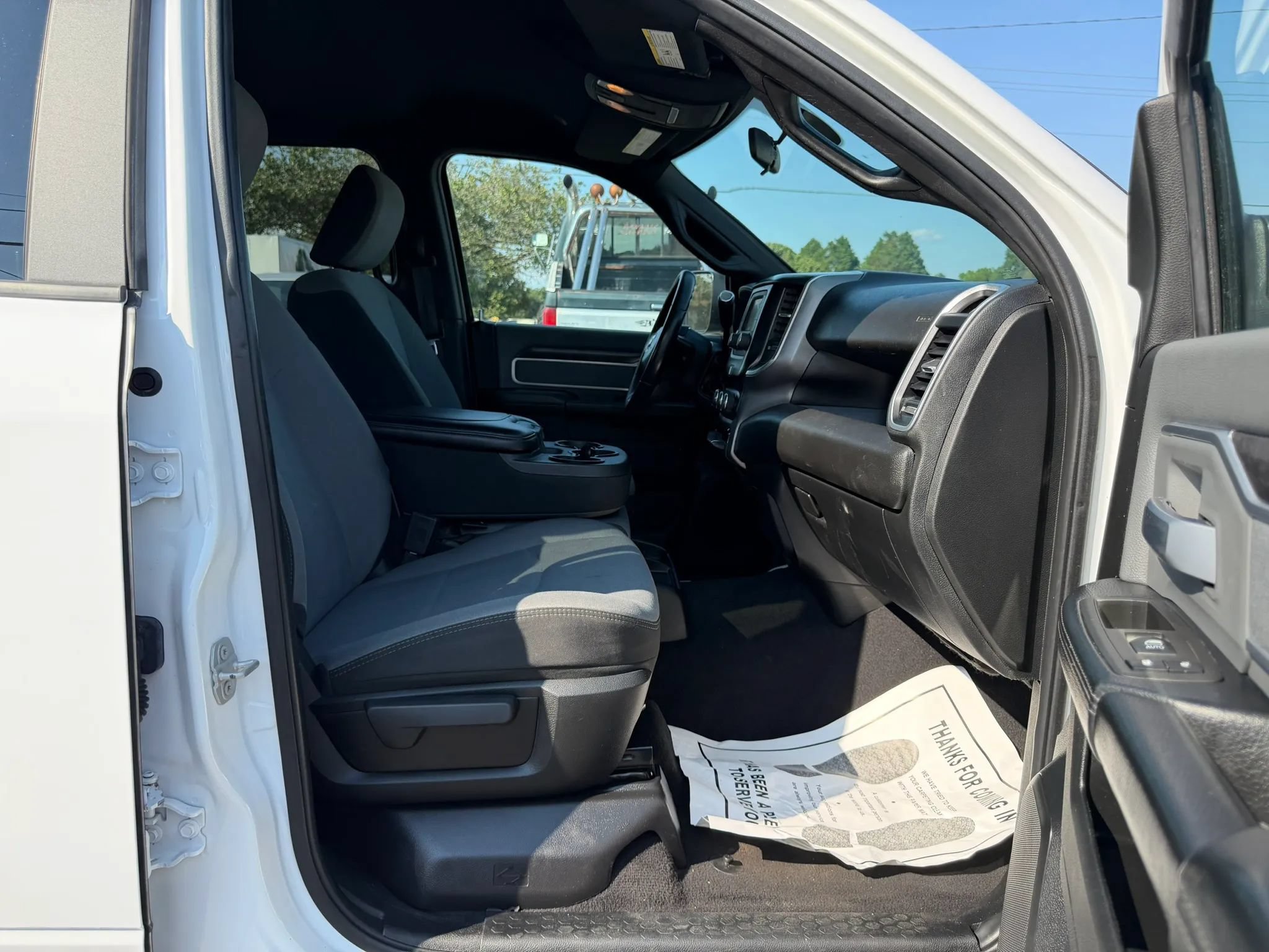 Used 2021 RAM 2500 Big Horn AWD/4WD image 23
