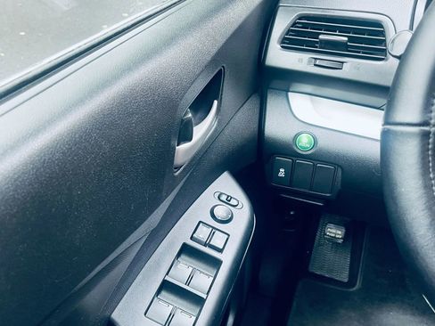 Used 2012 Honda CR-V LX image 16