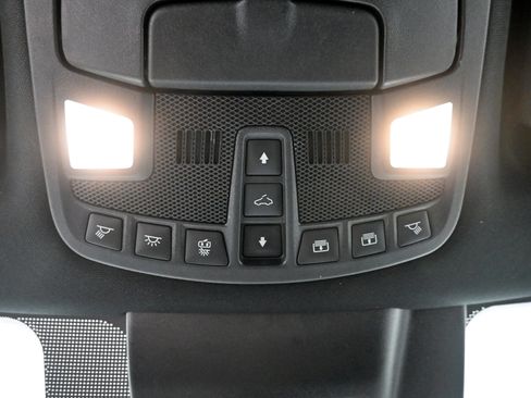Used 2020 Ford Expedition Limited w/ Equipment Group 301A AWD/4WD image 21