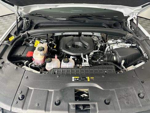 Used 2023 Jeep Grand Cherokee 4WD 4xe w/ Luxury Tech Group II image 35