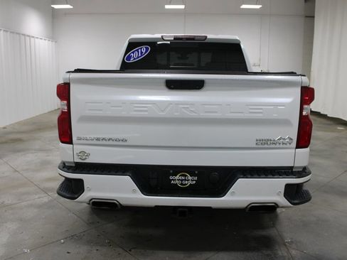 Used 2019 Chevrolet Silverado 1500 High Country w/ Technology Package AWD/4WD image 8