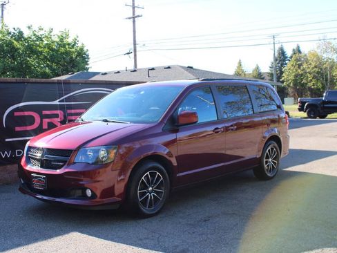 Used 2018 Dodge Grand Caravan GT FWD image 1
