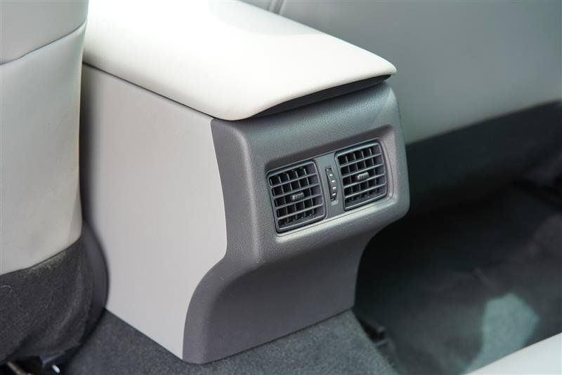 Used 2024 Toyota Camry SE w/ Audio Upgrade Package FWD image 69