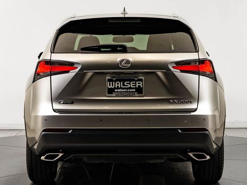 Used 2017 Lexus NX 200t FWD image 7