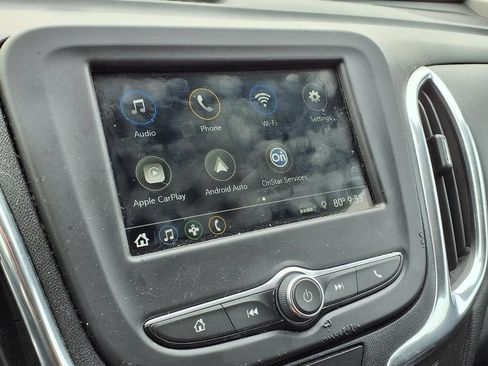 Used 2019 Chevrolet Equinox LT FWD image 17