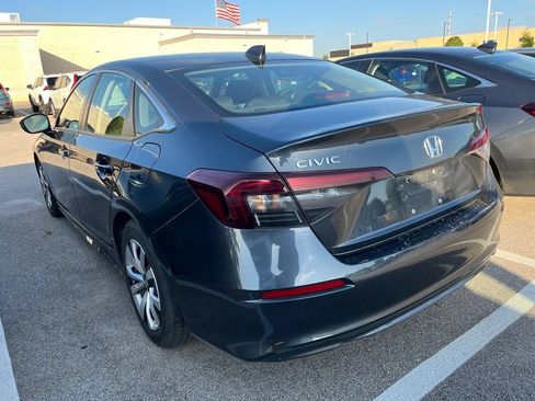 Used 2025 Honda Civic LX image 4