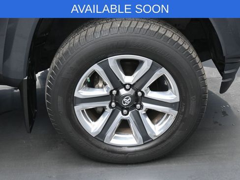 Used 2017 Toyota Tacoma Limited AWD/4WD image 35