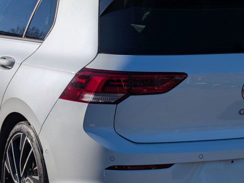 Used 2024 Volkswagen GTI Autobahn image 13