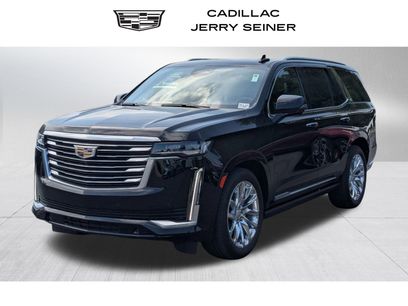 Certified 2021 Cadillac Escalade Premium Luxury Platinum w/ LPO, Floor Liner Package