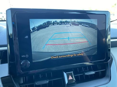 Used 2026 Toyota Corolla Cross L image 17