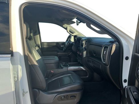 Used 2020 Chevrolet Silverado 1500 LTZ w/ LTZ Convenience Package image 22