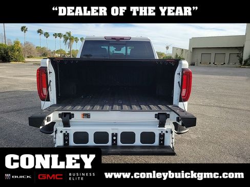 Certified 2023 GMC Sierra 1500 Denali w/ Technology Package AWD/4WD image 9