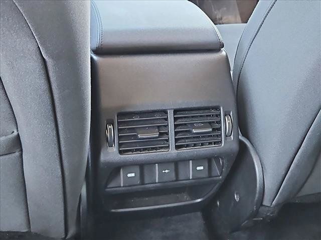 Used 2020 Land Rover Discovery Sport AWD/4WD image 16