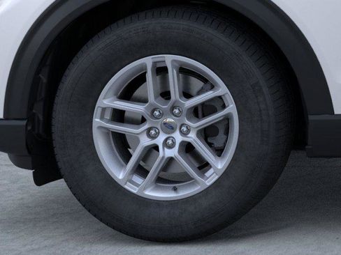 New 2026 Ford Explorer Active RWD image 19