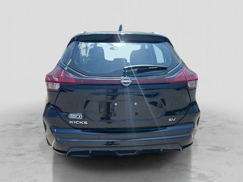 Certified 2023 Nissan Kicks SV FWD image 4