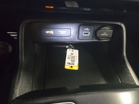 Used 2023 Honda Civic Sport image 18