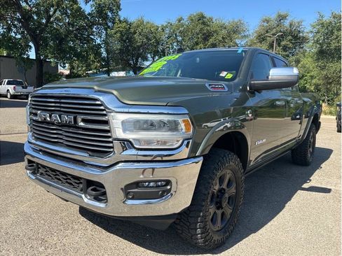 Used 2021 RAM 2500 Laramie AWD/4WD image 3