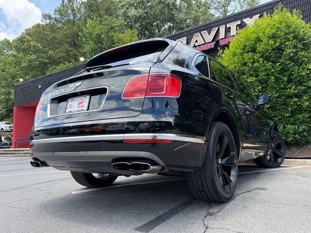 Used 2019 Bentley Bentayga AWD/4WD image 13
