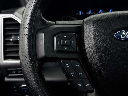 Used 2017 Ford F150 XLT w/ Equipment Group 302A Luxury AWD/4WD image 33