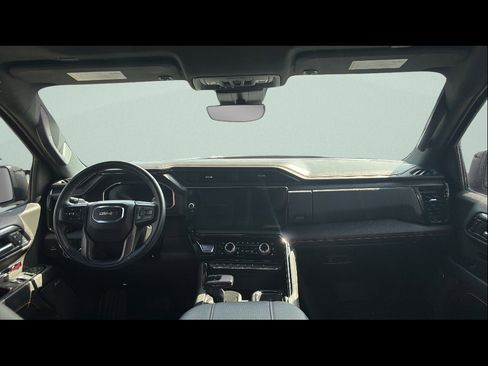 Used 2024 GMC Sierra 1500 AT4 w/ Technology Package image 16