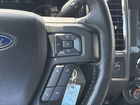 Used 2016 Ford F150 XLT w/ Equipment Group 302A Luxury AWD/4WD image 9