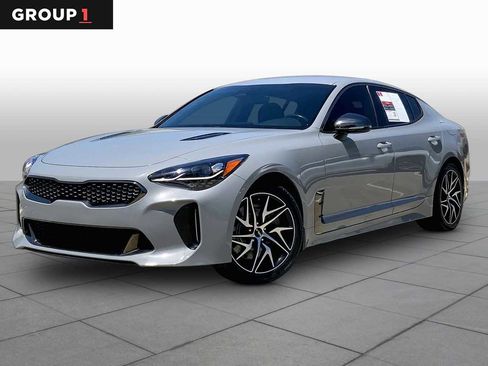 Used 2022 Kia Stinger GT-Line RWD image 1