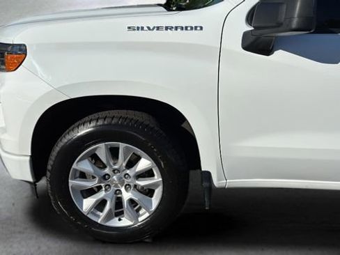 Used 2022 Chevrolet Silverado 1500 Custom RWD image 33