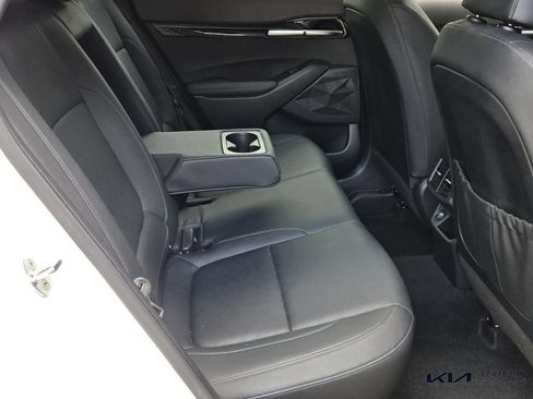 Certified 2022 Kia Seltos EX AWD/4WD image 16
