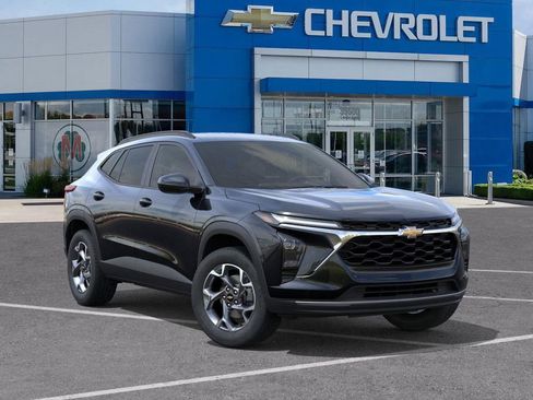 New 2026 Chevrolet Trax LT image 7